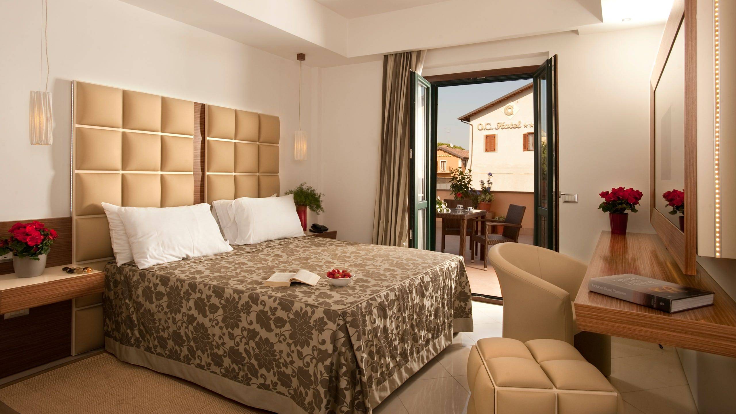oc-hotel-roma-camere-0011 oc-hotel-roma-camere-0011